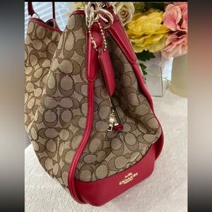 Coach Phoebe Shoulder bag